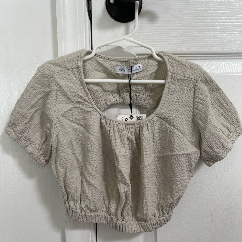 Zara Girl’s crop top Size 6 Color beige BRAND NEW WITH TAGS
